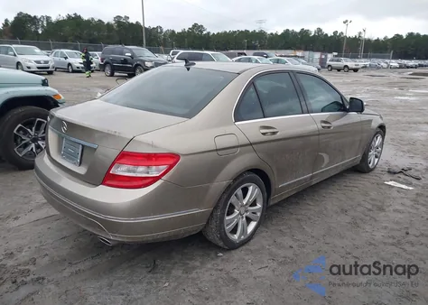 2009 Mercedes-Benz C 300 Luxury from USA, damaged, VIN WDDGF54XX9F218450